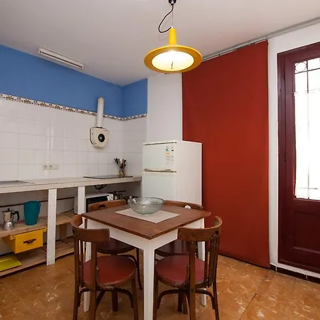 Apt Petxina Yellow Апартаменты *